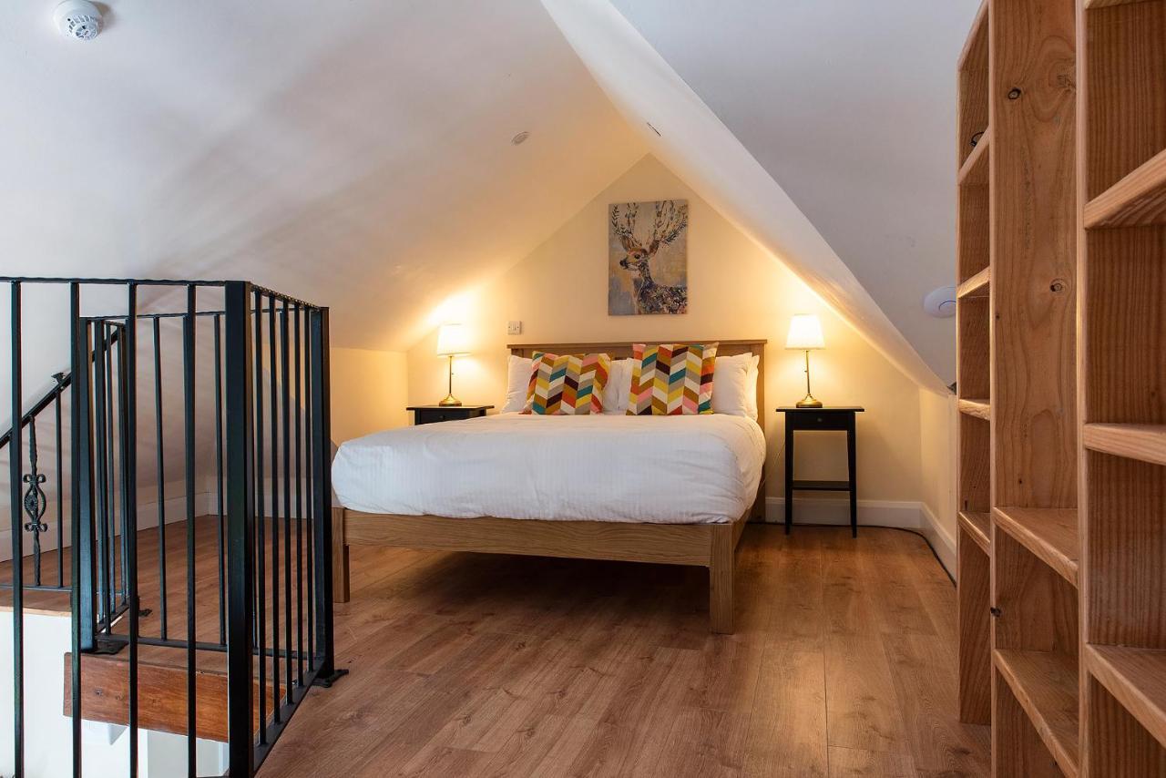 Kylemore House Boutique Apartments - Connemara Suite Buitenkant foto